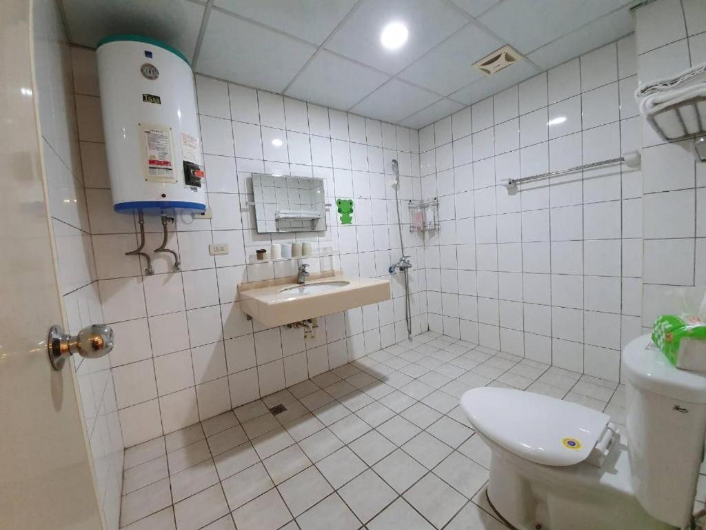 旅fun逢甲 Apartment Đài Trung Ngoại thất bức ảnh